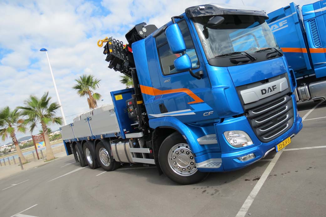 DAF CF y XF con chasis de tres y cuatro ejes 2017