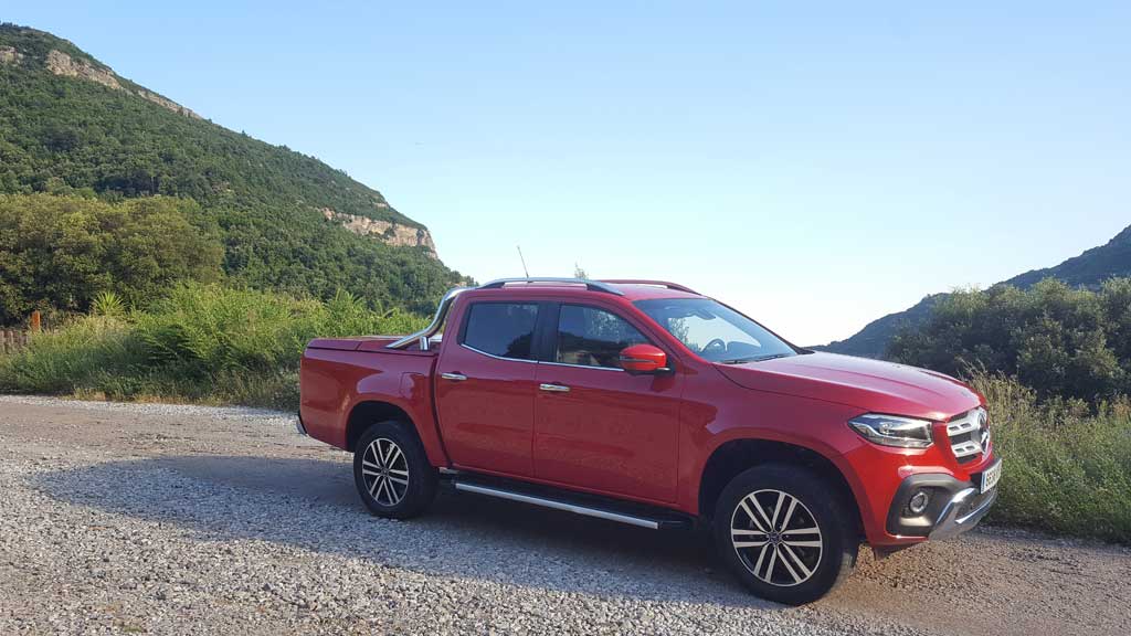 Mercedes-Benz Clase X, el pick-up todoterreno más refinado