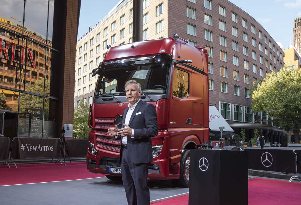 Hablamos con Stefan Buchner, máximo responsable de Mercedes-Benz Trucks
