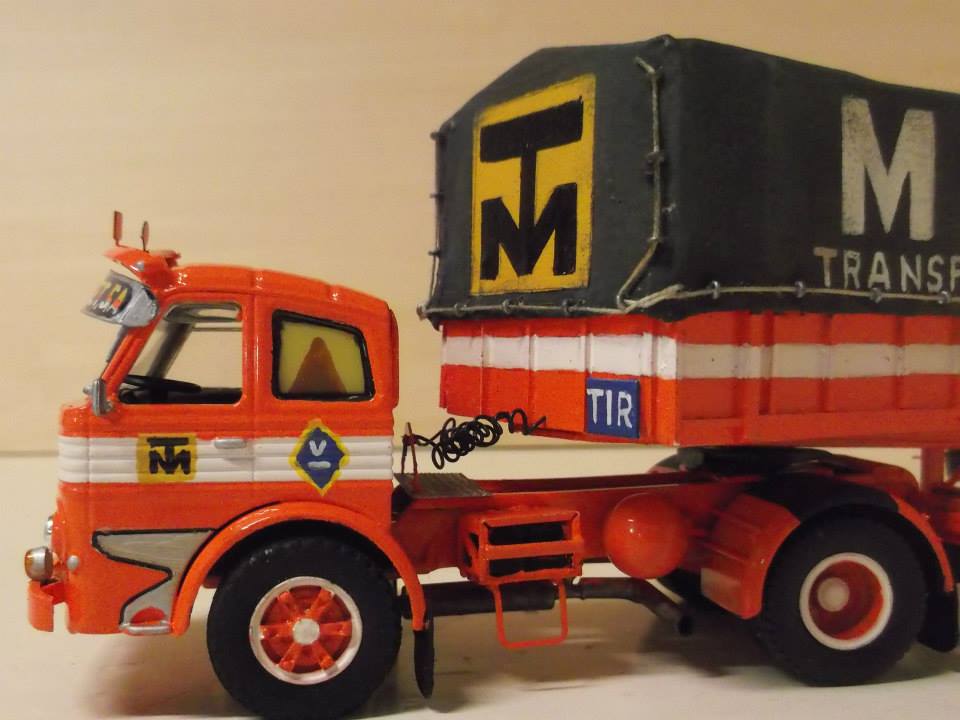 El minipegaso de Transportes Marqueset