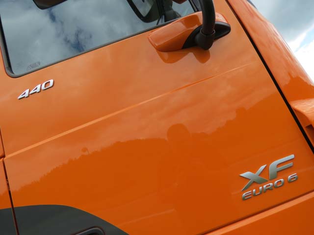 DAF XF Space Cab 440 6×2