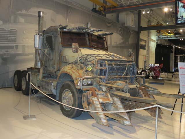 Tunning extremo; Mack Megatron