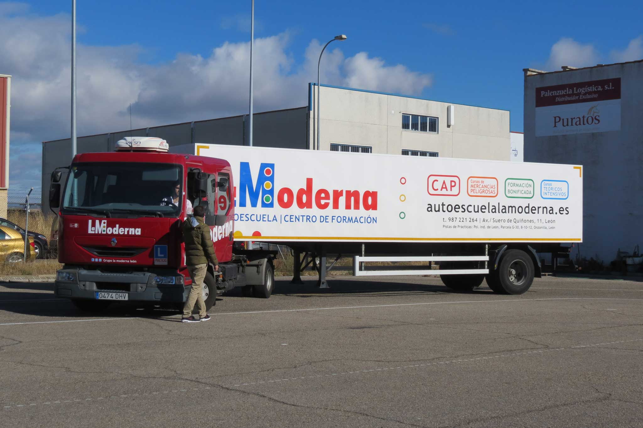 Autoescuela La Moderna, más que un nombre