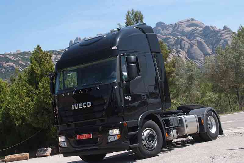 VEHÍCULOS PESADOS: Iveco Stralis 450E5 AS