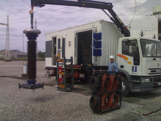 El Iveco que trasladaba un laboratorio de mediciones eléctricas también pasó por las manos de Rogelio.