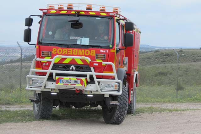 Renault Trucks D 280 4X4 (Bomba Rural Pesada)