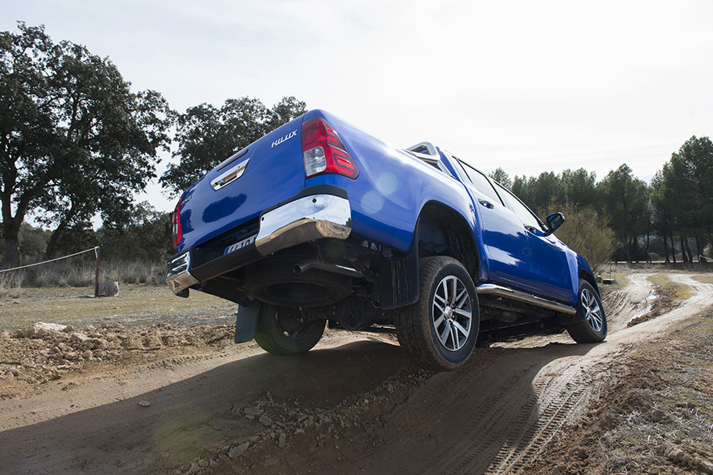 Toyota Hilux, el todoterreno 100%