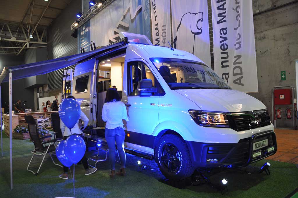 Los industriales invaden el Salón del Caravaning