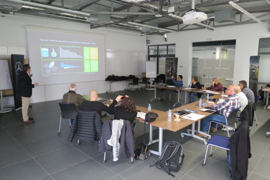 Sesión formativa realizada en el centro MB de Azuqueca de Henares.