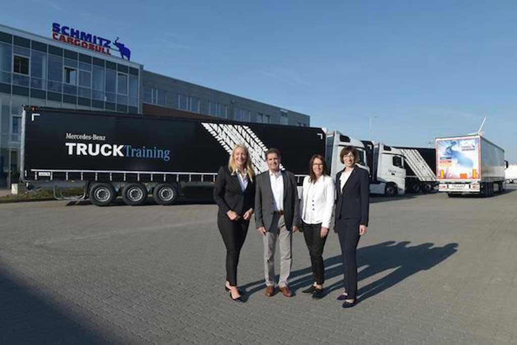 Mercedes-Benz Trucks y Schmitz Cargobull