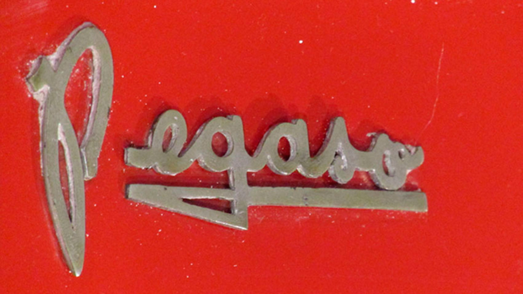 Pegaso Z-102, el caballo alado más veloz