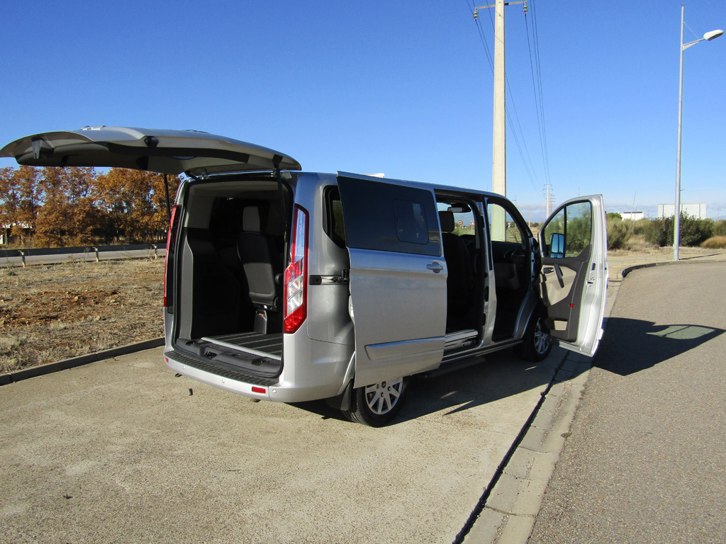 Prueba Ford Transit Custom 170 CV