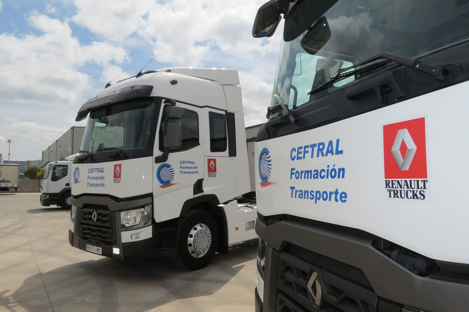 Acuerdo de colaboración CETM-Renault Trucks