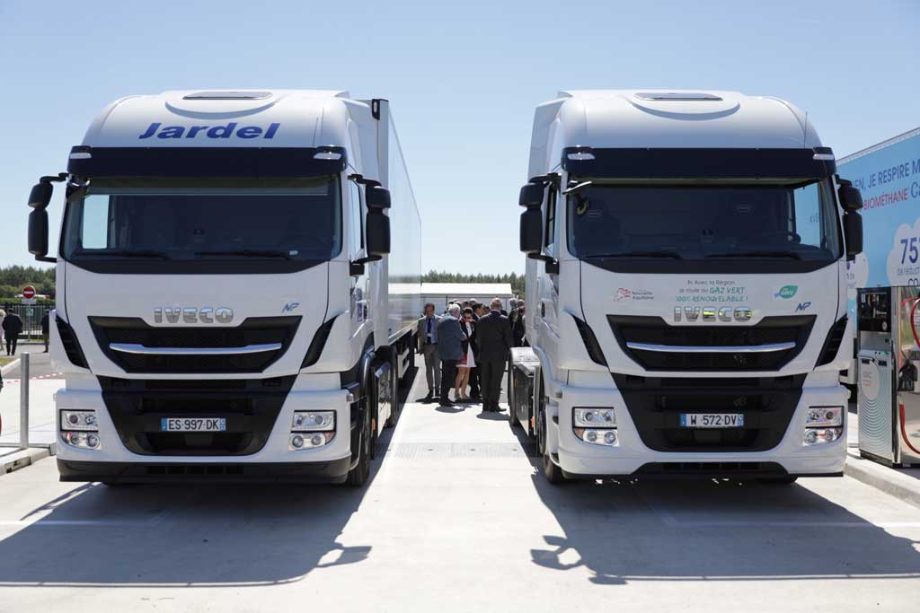 Iveco apoya la inauguración de planta y estación de biometano