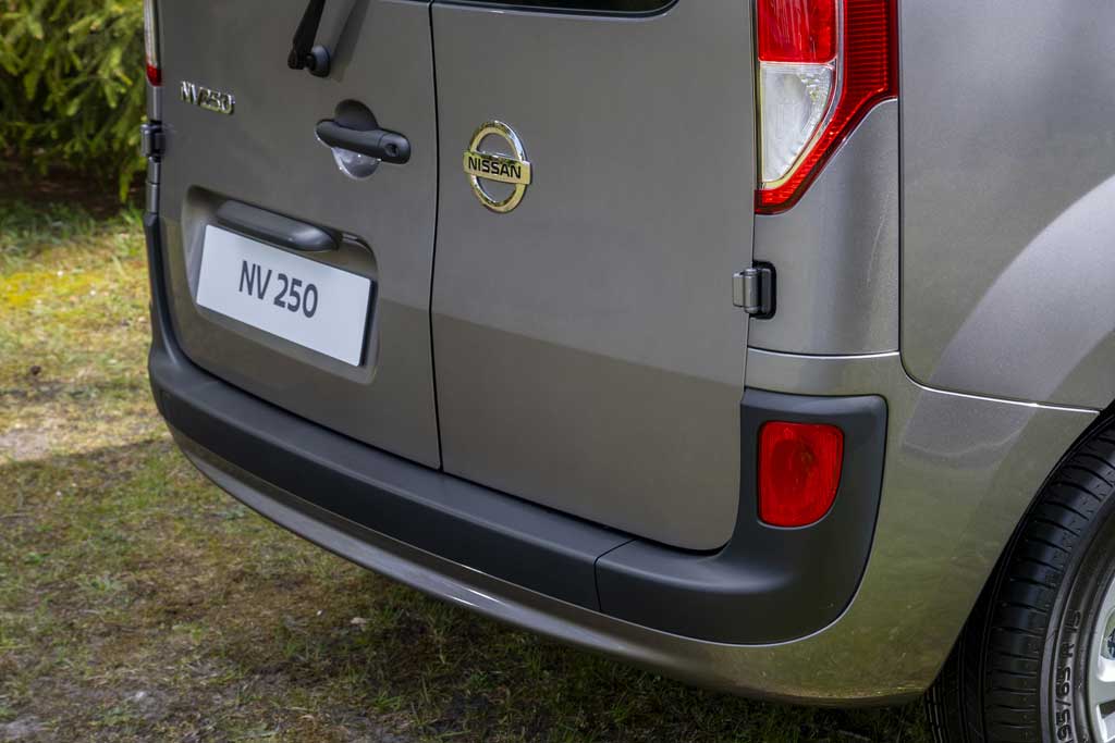 Nissan NV250