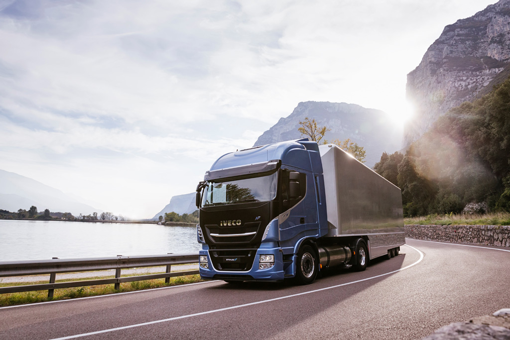 Iveco Stralis NP Camión Low Carbon del Año