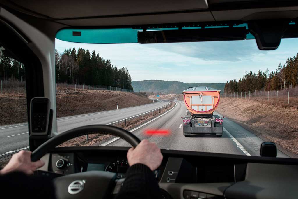 Distance Alert de Volvo Trucks