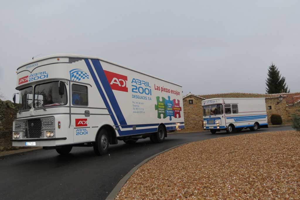 Grandes furgones capitoné