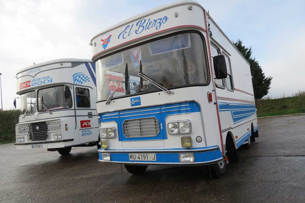 Grandes furgones capitoné