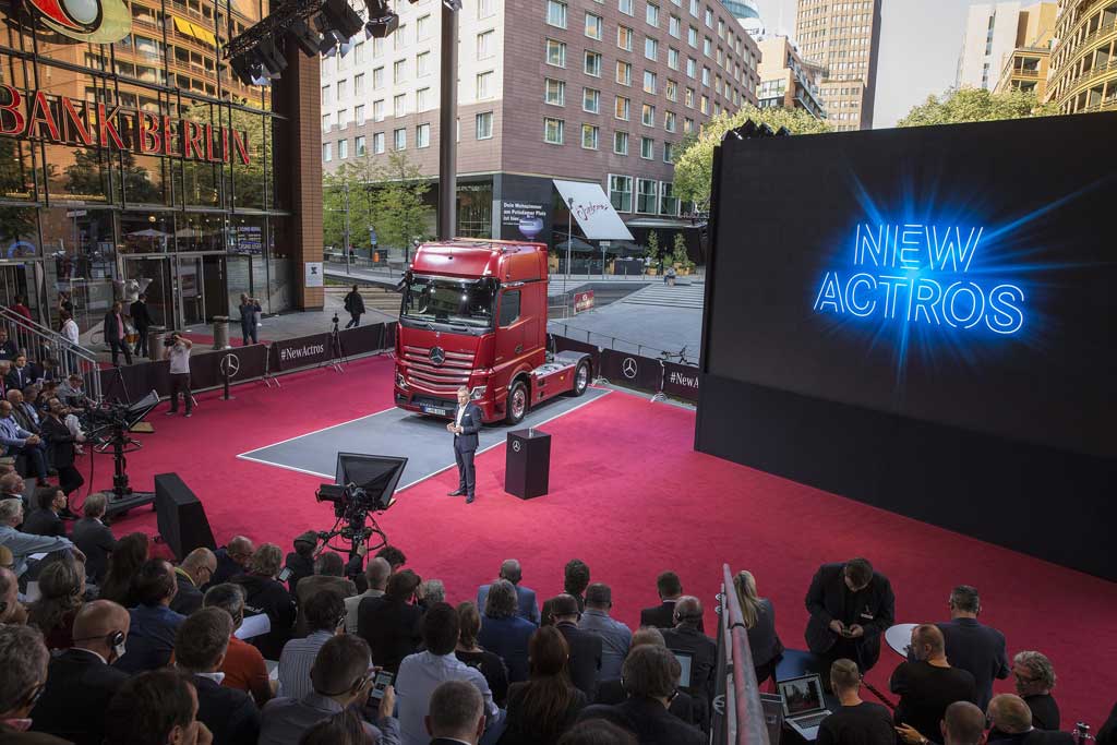 Stefan Buchner, Mercedes-Benz Trucks