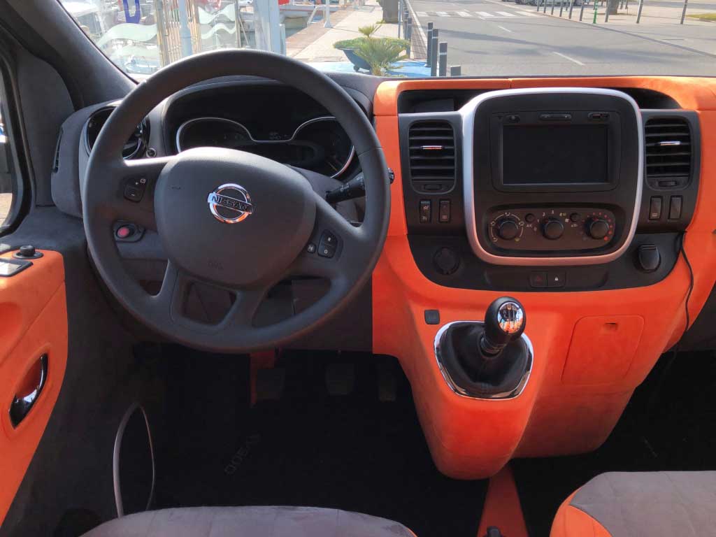 Nissan NV300