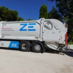 El Renault D Wide ZE 6X2 eléctrico mantiene todas las funcionalidades de un camión recolector con motor convencional.