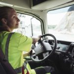 Según Volvo Trucks el mejorado puesto de conducción y confort de sus cabinas es un factor para atraer a los mejores profesionales del volante.