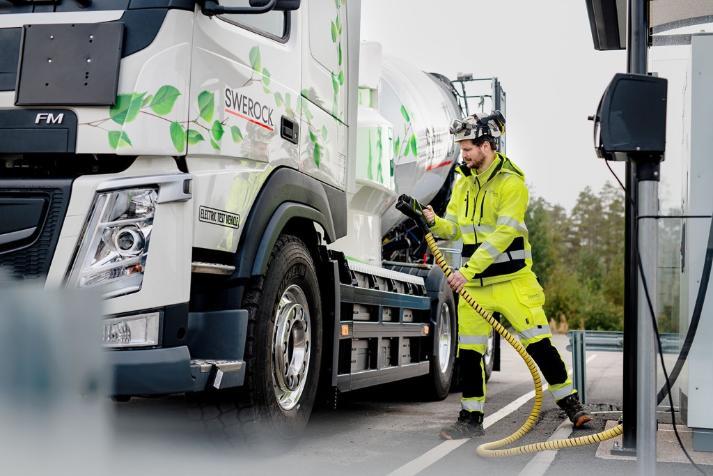 Volvo Trucks pone en marcha pruebas de eléctricos