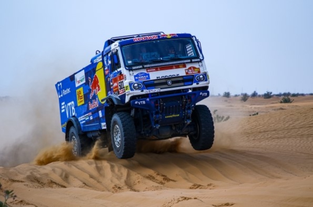 Kamaz Master lidera el Dakar 